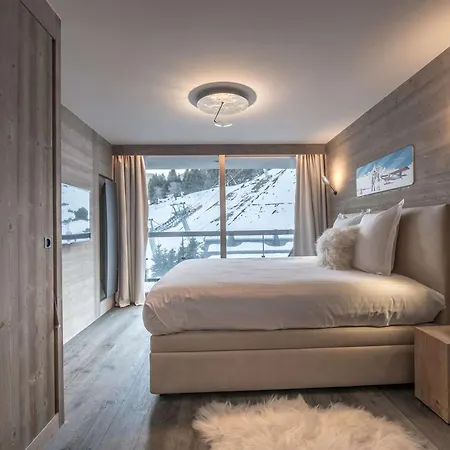 76m², 6-7 Pers, Village, Pied Des Pistes, Centre, Balcon, Spa, Parking, Wi-fi. - Fr-1-631-202 * Courchevel